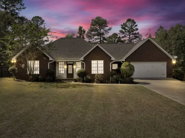 17 Peachtree Dr., Hattiesburg, MS 39402