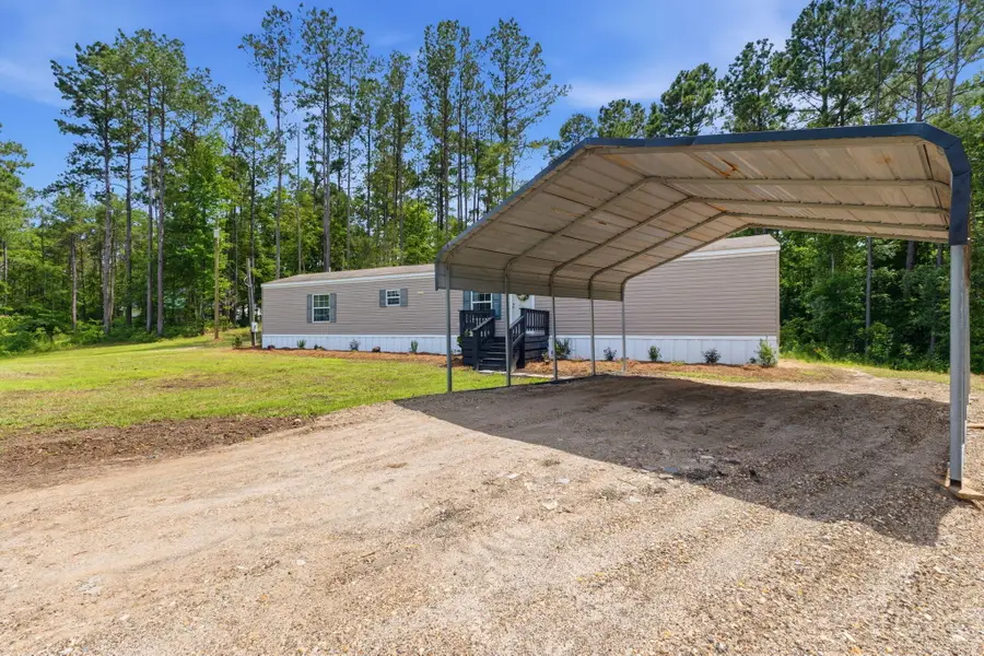 53 Higgins Cutoff Rd., Sumrall, MS 39482 - #3