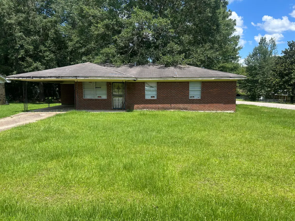 2 Magnolia St., Hattiesburg, MS 39402 - #1