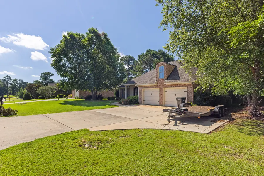 11 W Donnington Ct., Hattiesburg, MS 39402 - #3