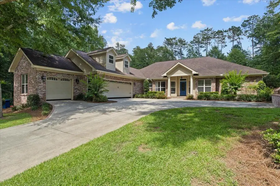 171 Brookline Dr., Hattiesburg, MS 39402 - #3
