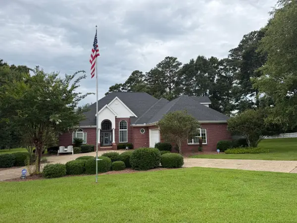11 Bentwood Ln., Laurel, MS 39443