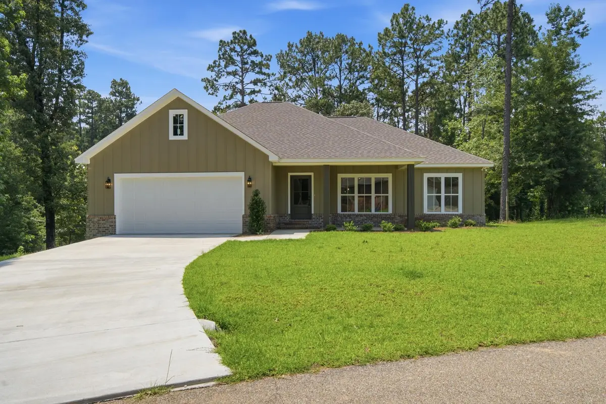 7 St Augustine Ave., Hattiesburg, MS 39402 - #1