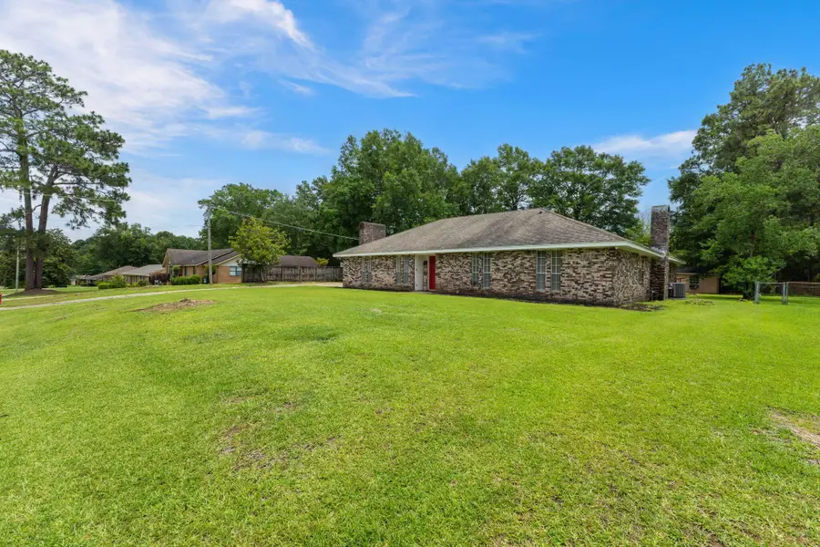 113 Tanglewood Dr., Hattiesburg, MS 39402 - #2