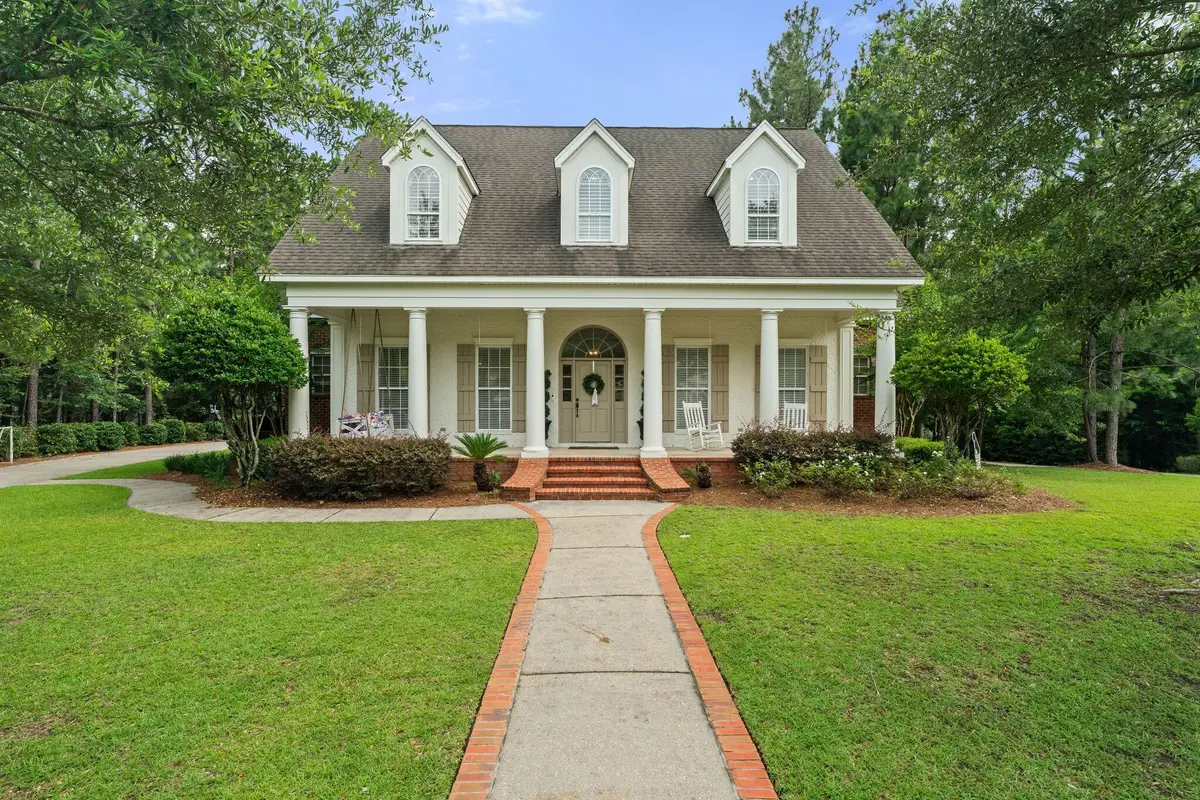 3 Rosebay Ct., Hattiesburg, MS 39402 - #1