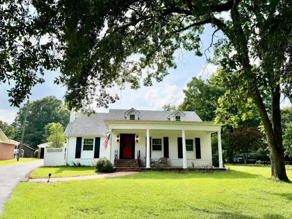 1640 Old Bay Springs, Laurel, MS 39440