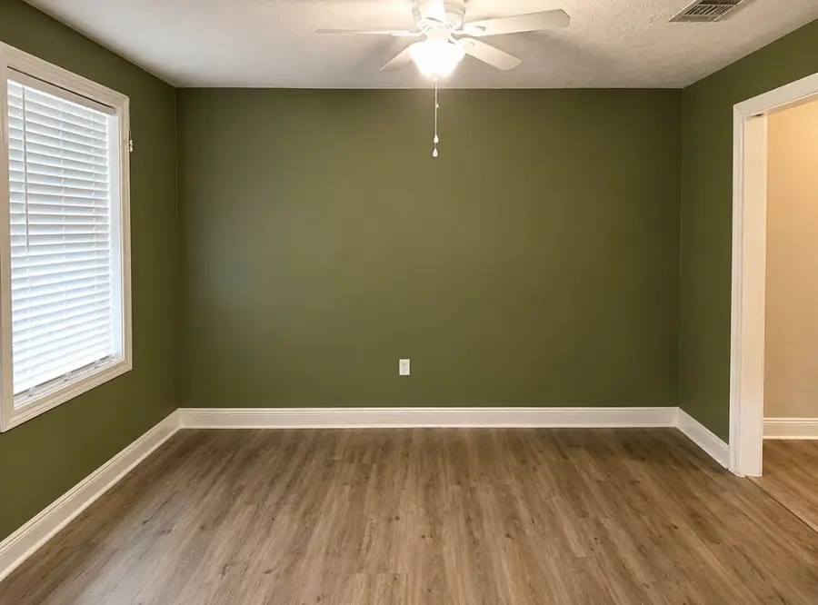 100 Northwood Dr., Quitman, MS 39355 - #3