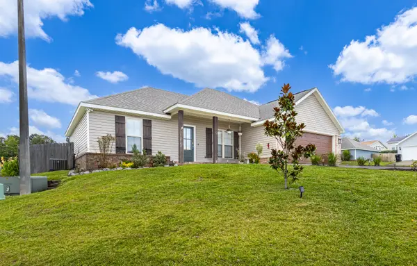 51 Cosmos, Hattiesburg, MS 39402
