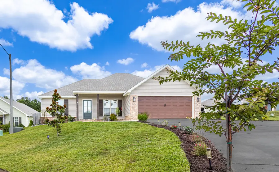51 Cosmos, Hattiesburg, MS 39402 - #3