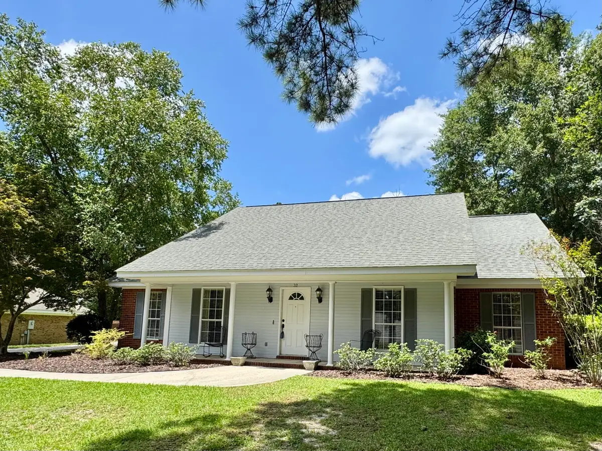 32 Franklin Pl, Hattiesburg, MS 39402 - #1