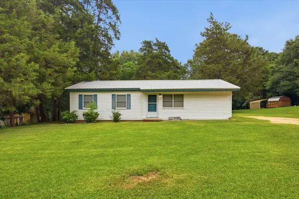 1141 Gunter, Florence, MS 39073