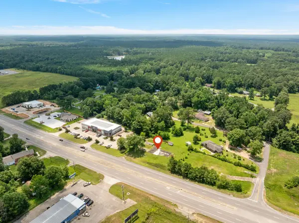 917 Mississippi 42, Petal, MS 39465