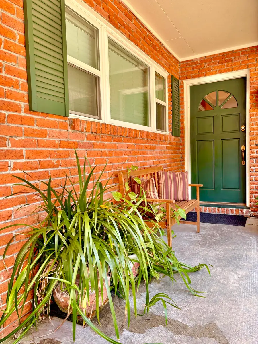 320 Emerson Dr., Hattiesburg, MS 39401 - #3
