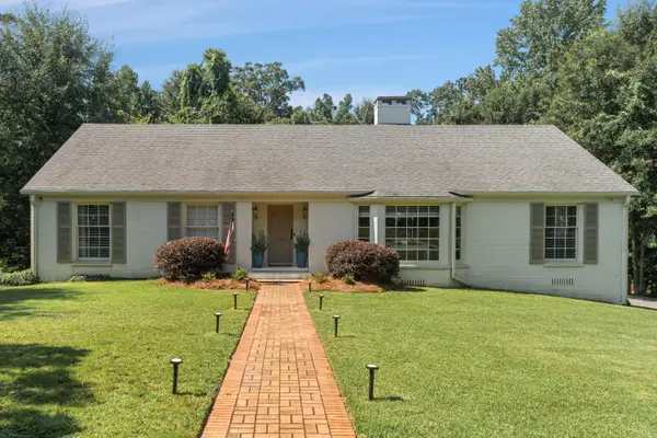 724 15th St., Laurel, MS 39440