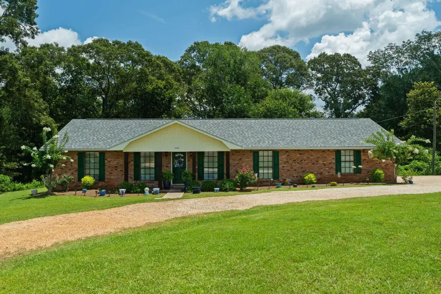 606 Pierce Rd., Columbia, MS 39429 - #2