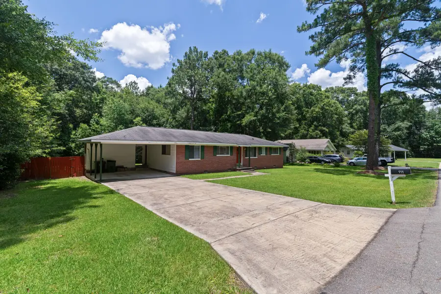 111 Victoria Dr., Hattiesburg, MS 39402 - #3