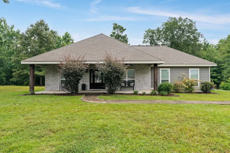 595 Nellwood Dr., Hattiesburg, MS 39402 - #2