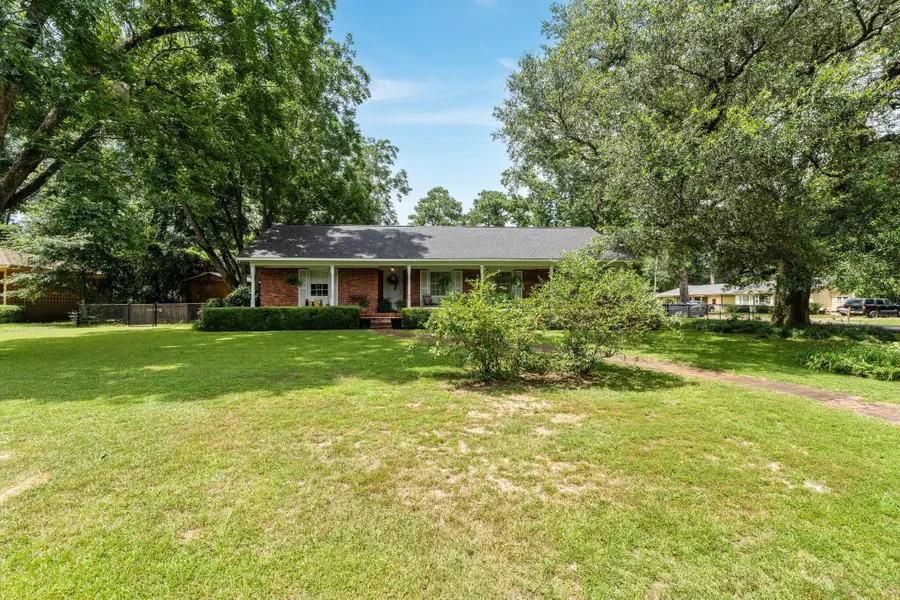 703 W 29th St., Laurel, MS 39440 - #3