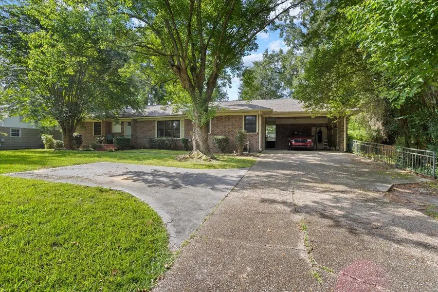 2002 Adeline St., Hattiesburg, MS 39401 - #3