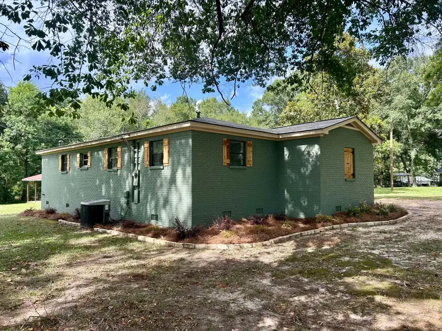94 Hines, Laurel, MS 39443 - #2
