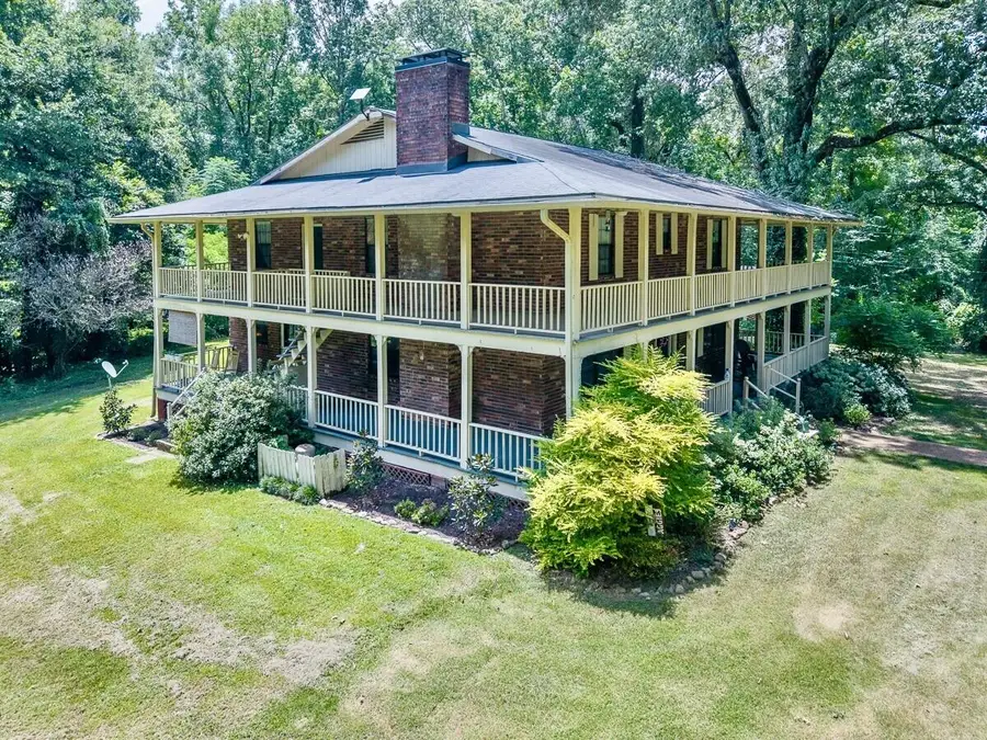 5 Spokane Rd., Natchez, MS 39120 - #3