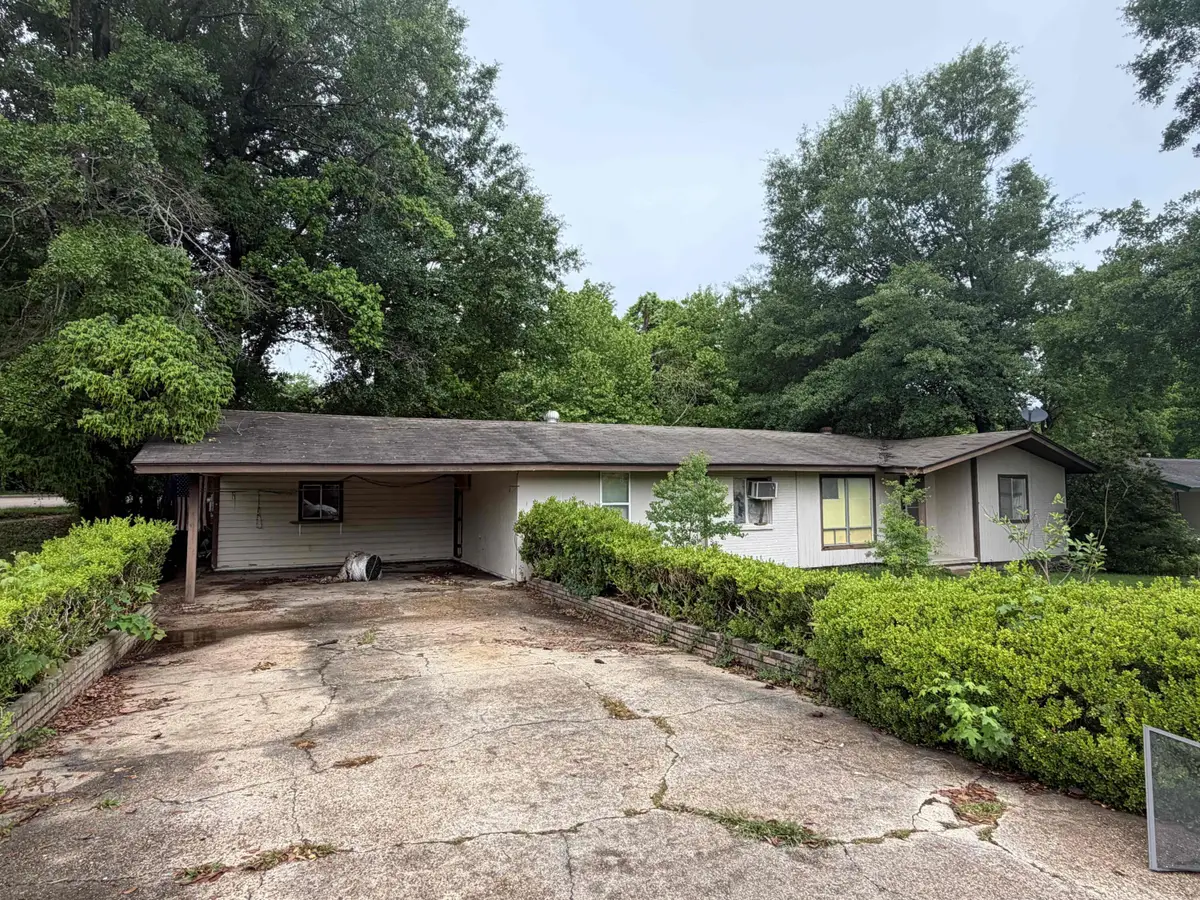 100 Southern Hills Dr., Hattiesburg, MS 39401 - #1