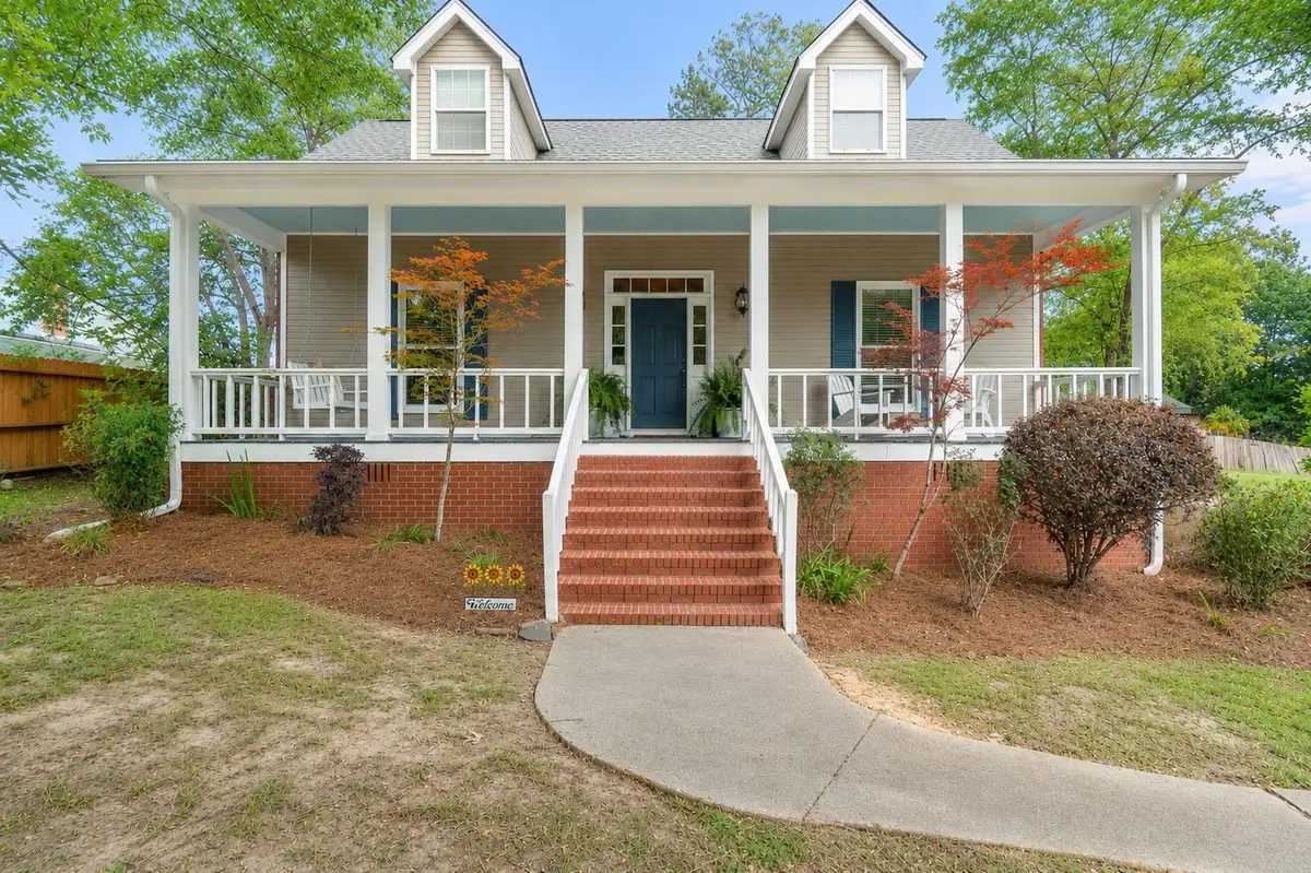 207 Kensington Dr., Hattiesburg, MS 39402 - #1