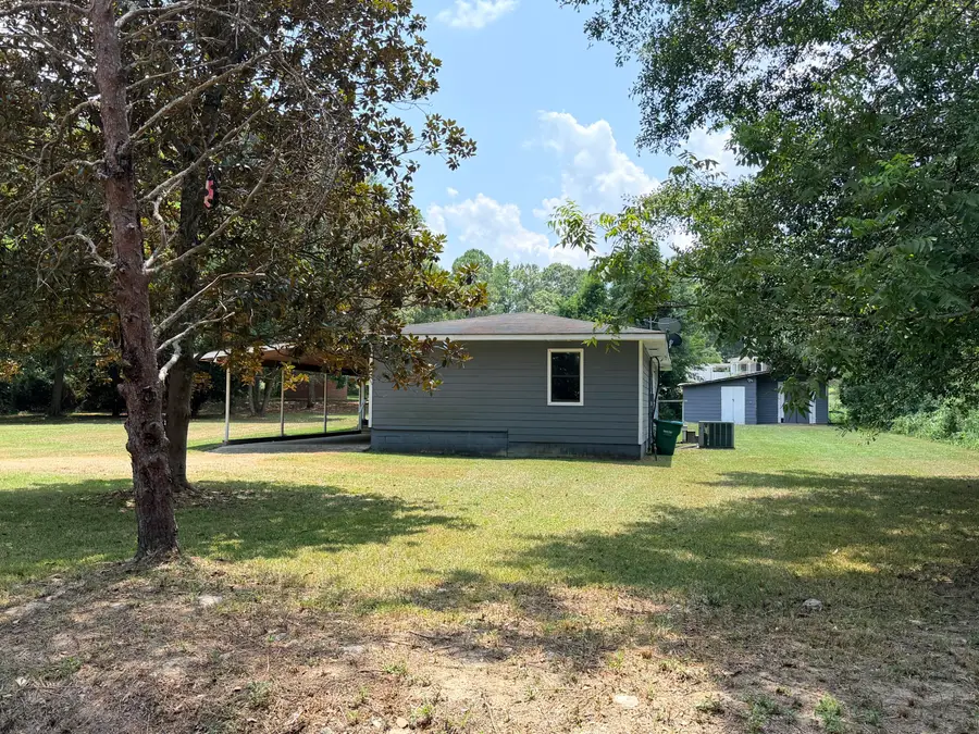 809 Camp Ave., Lumberton, MS 39455 - #2