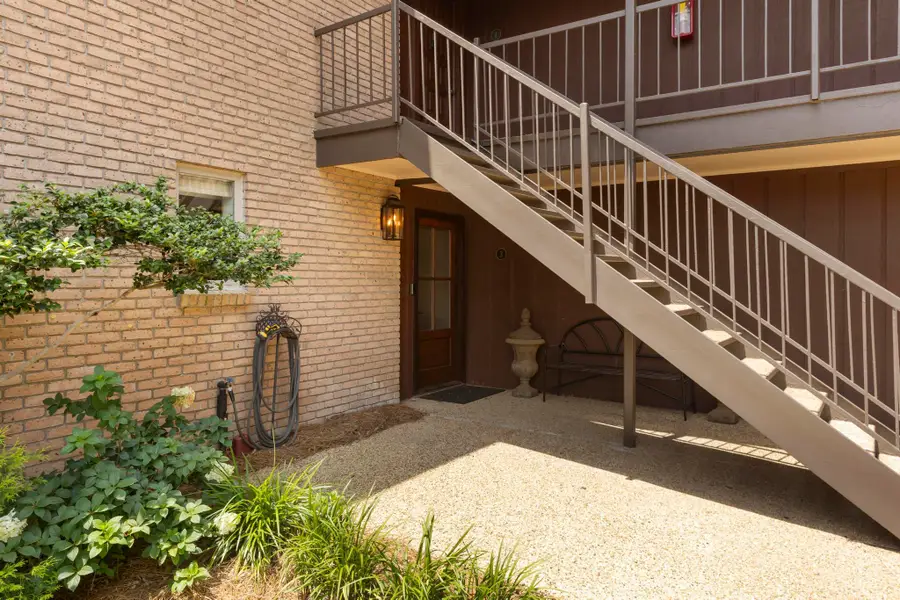 2900 Lincoln Road Apt #3, Hattiesburg, MS 39402 - #2