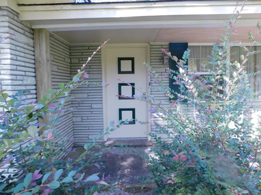 87 Salem Church Rd., Collins, MS 39428 - #3