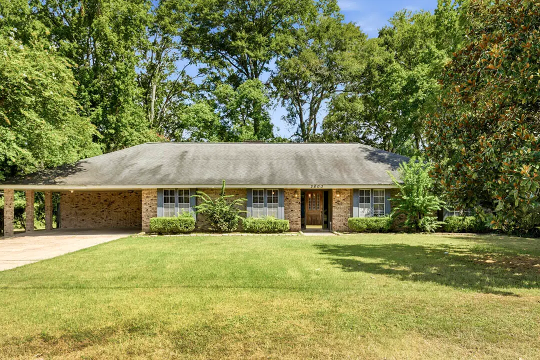 2803 Williamsburg, Hattiesburg, MS 39402 - #1