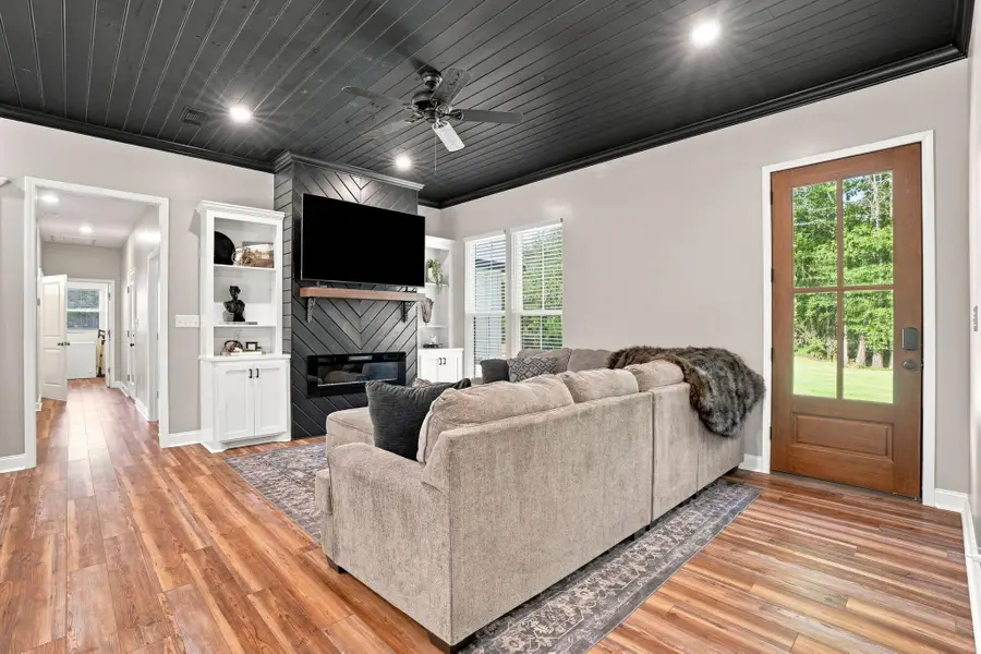 2416 U.s. 11, Moselle, MS 39459 - #3