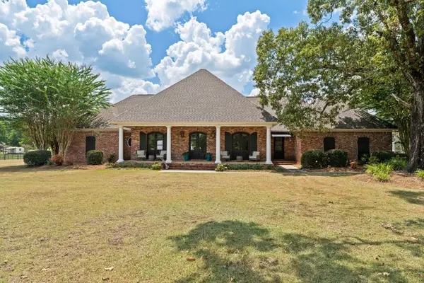 18 Eric Nobles Ln., Sumrall, MS 39482