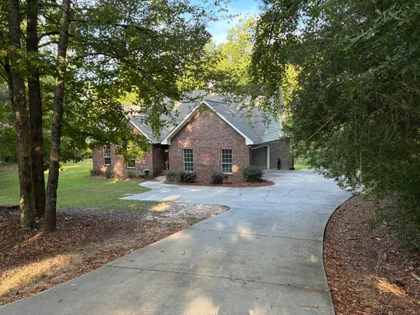 141 Westbrook Estates Dr., Sumrall, MS 39482