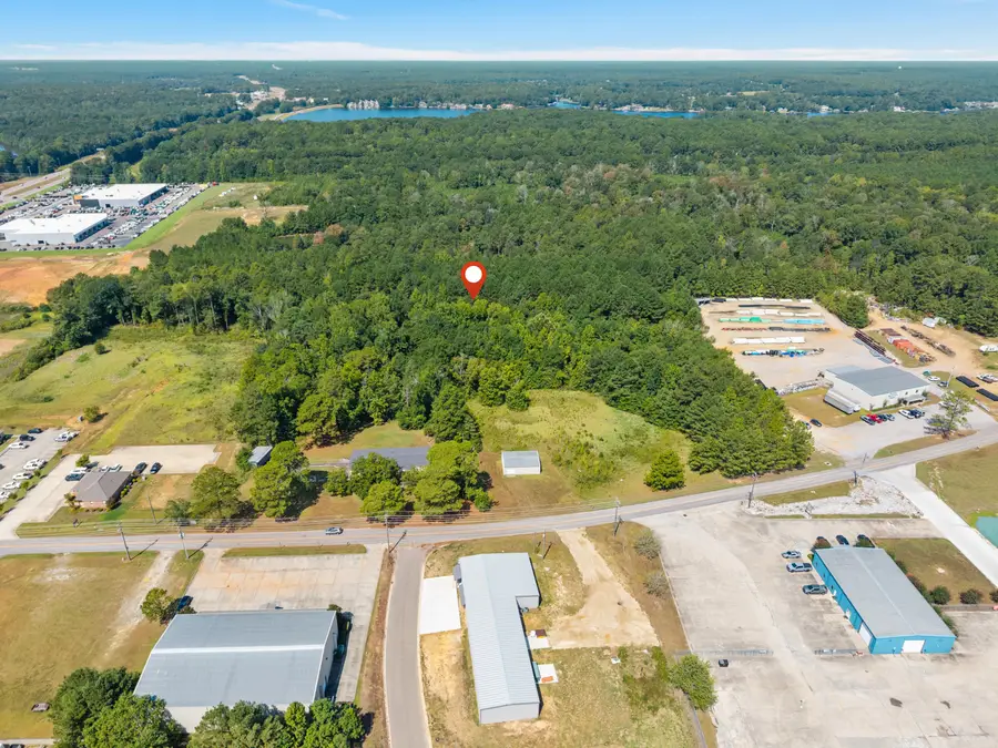 418 Cole Rd., Hattiesburg, MS 39402 - #3