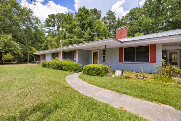 324 Peps Point, Hattiesburg, MS 39401