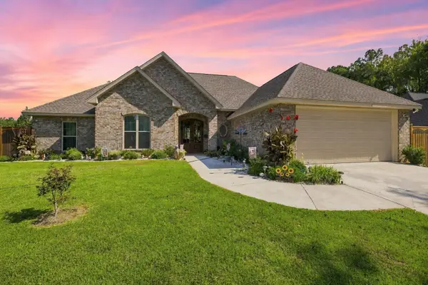 134 N Slade, Sumrall, MS 39482