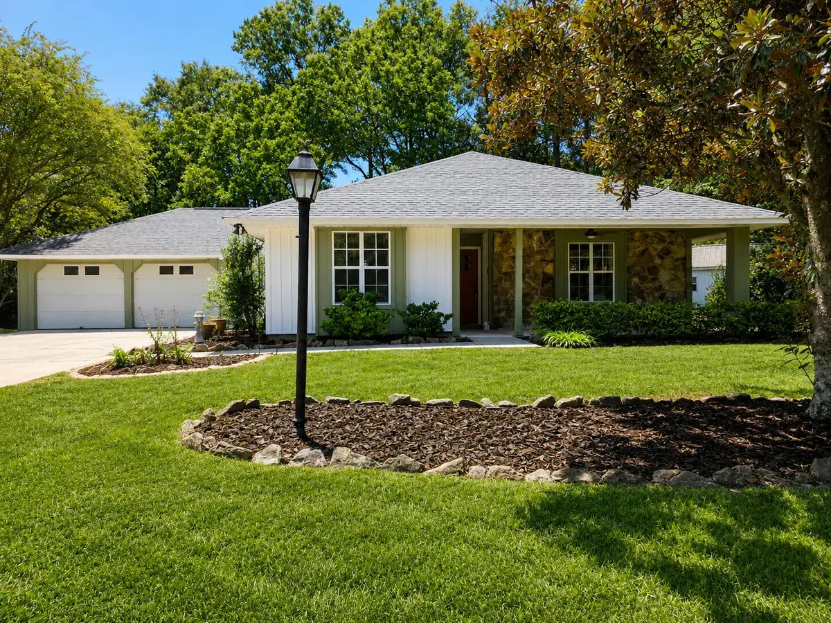 101 Shady Ln., Hattiesburg, MS 39402 - #1