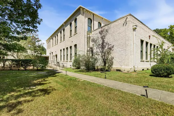 601 Court St., Hattiesburg, MS 39401