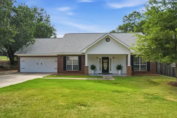 126 Pine Ln., Hattiesburg, MS 39402