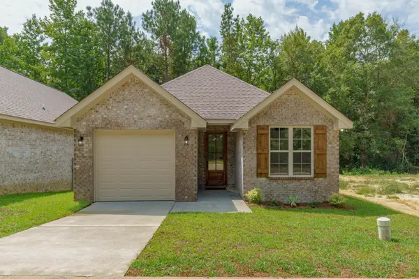 80 Riviera Dr., Hattiesburg, MS 39402