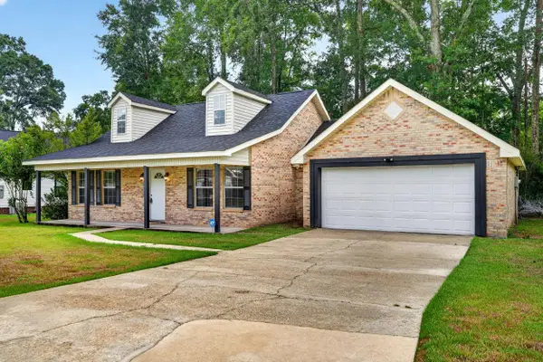 102 Maria St., Poplarville, MS 39470