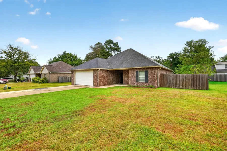 13 Magenta Ln., Picayune, MS 39466 - #3