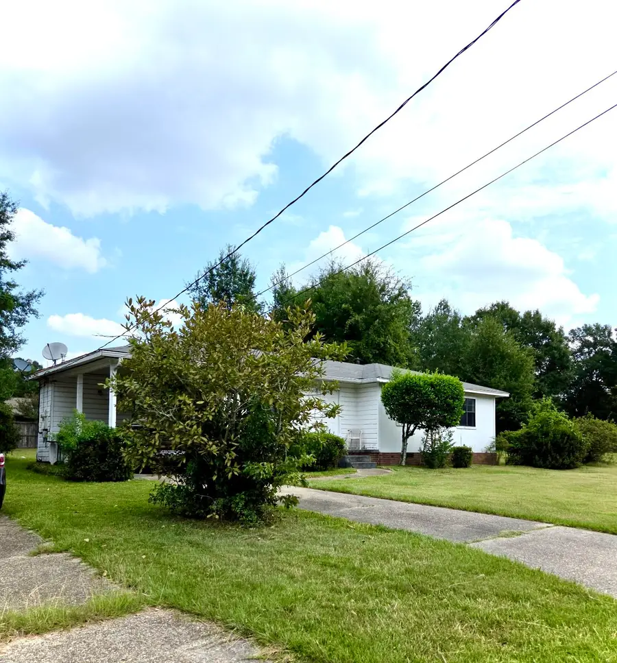 807 Myrtle St., Hattiesburg, MS 39401 - #2