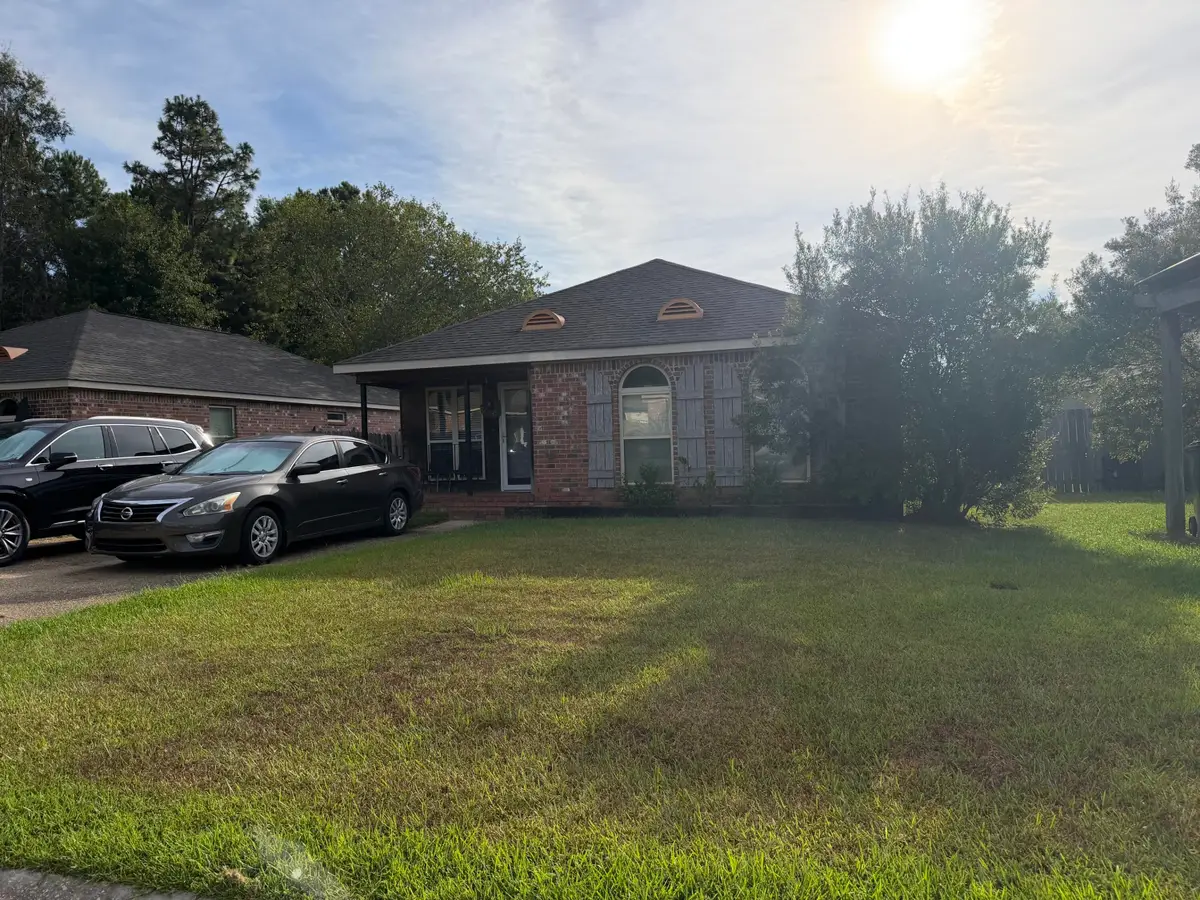 6 Findlay St., Hattiesburg, MS 39402 - #1
