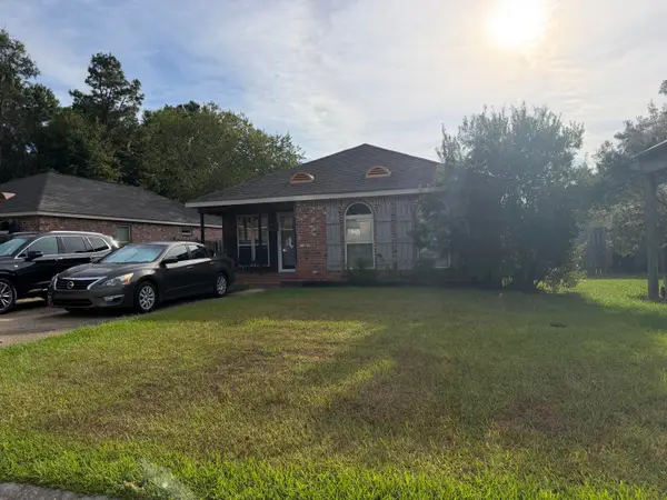 6 Findlay St., Hattiesburg, MS 39402