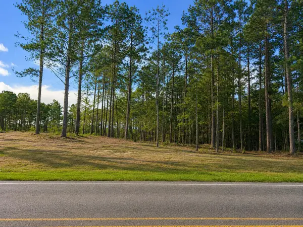 5526 W 4th St., Hattiesburg, MS 39402