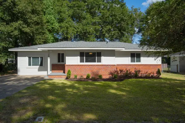108 Barron St., Petal, MS 39465