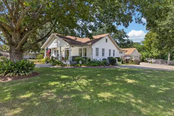 1814 Old Bay Springs, Laurel, MS 39440