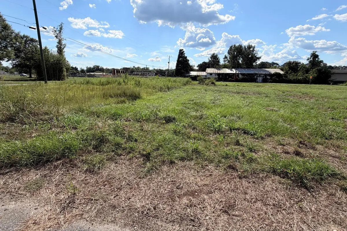 908 S Tipton St., Hattiesburg, MS 39401 - #1